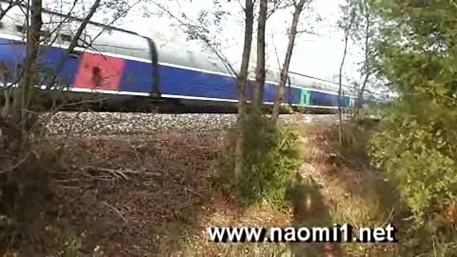 XXX χωρίς εγγραφή  Πρωκτικό βιντεο με sex σεξ στο γυμναστήριο προσομοιωτή