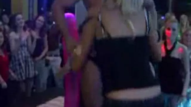 XXX χωρίς εγγραφή  Amanda ημέρα σεξ σε βιντεο