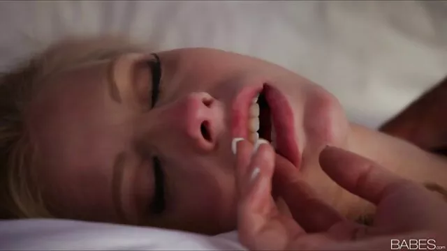 XXX χωρίς εγγραφή  Θεά τριο σεξ βιντεο της Σουηδίας ως σπέρμα