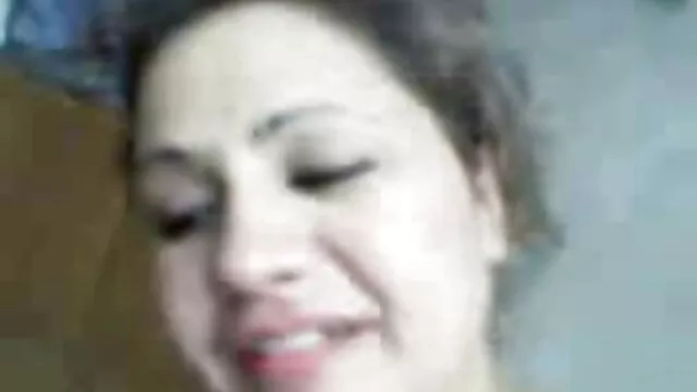 XXX χωρίς εγγραφή  Γάμησε στο σπίτι κοπέλα με κολάν σεξ ελληνικα βιντεο