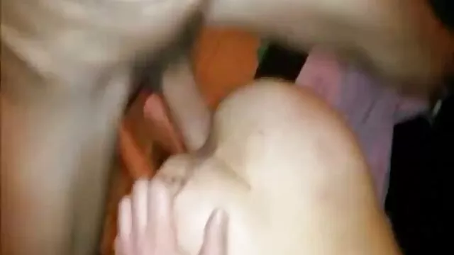 XXX χωρίς εγγραφή  Φέρτε την ξανθιά σε οργασμό ελληνικα ερασιτεχνικα βιντεο σεξ τζετ