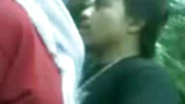 XXX χωρίς εγγραφή  Το xxx βιντεο αρχικό στήθος