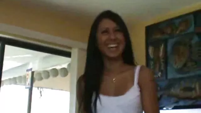 XXX χωρίς εγγραφή  Horny MILF χχχ πορνο βιντεο να fuck σκληρά